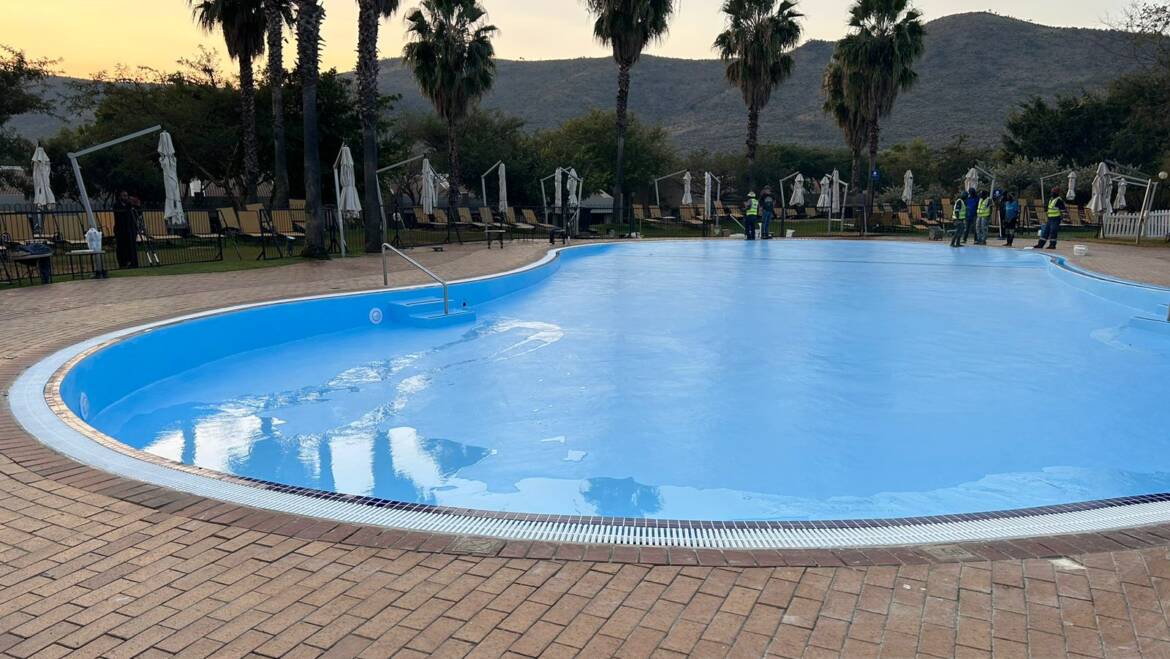 Refurbish Pool: Sun Vacation Club